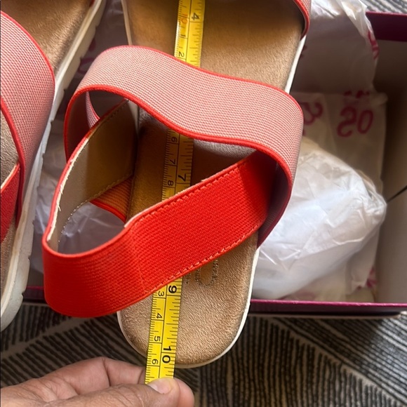 Women's Stylish Sandals - color Kol brand So size 8.5 - Picture 4 of 9